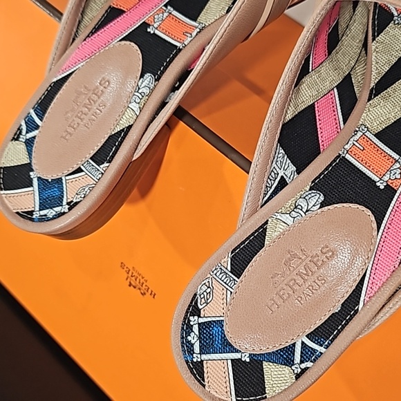 Brand new - Hermes OZ Mules - Picture 2 of 8